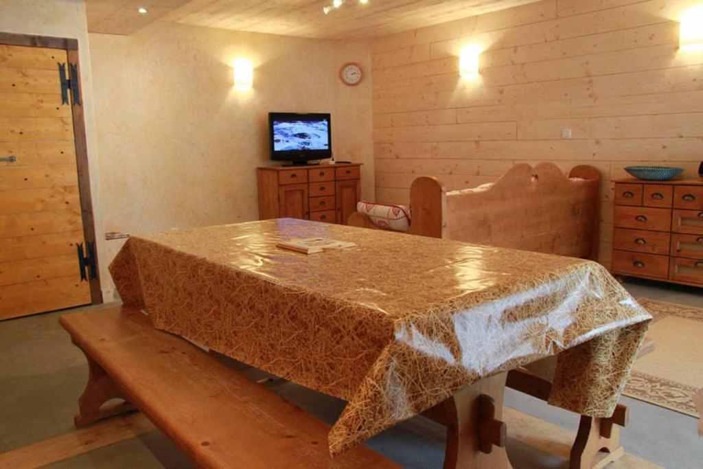 Chalet A La Montagne 10 Places 4 Chambres Bonneval-sur-Arc Exterior photo